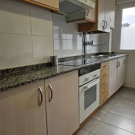 R2R - Kirche - 1A118 Apartment Gijon